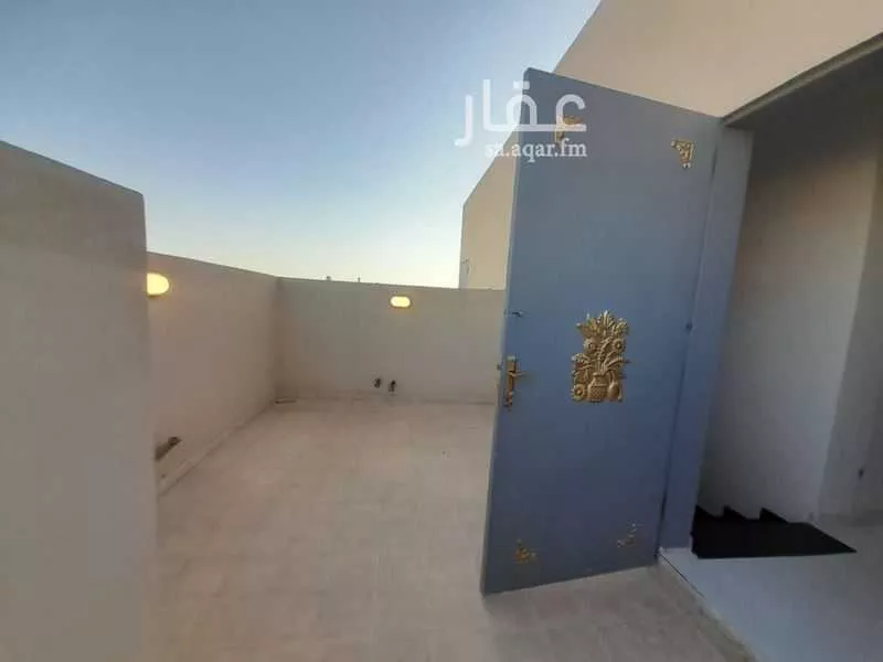 6 bedroom villa in Dhahrat Laban 9