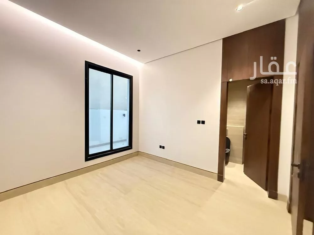 5 bedroom villa in Al Mahdiyyah 15