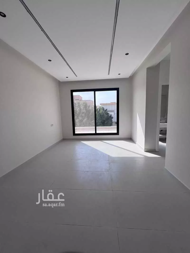 6 bedroom villa in Al Farouq 11