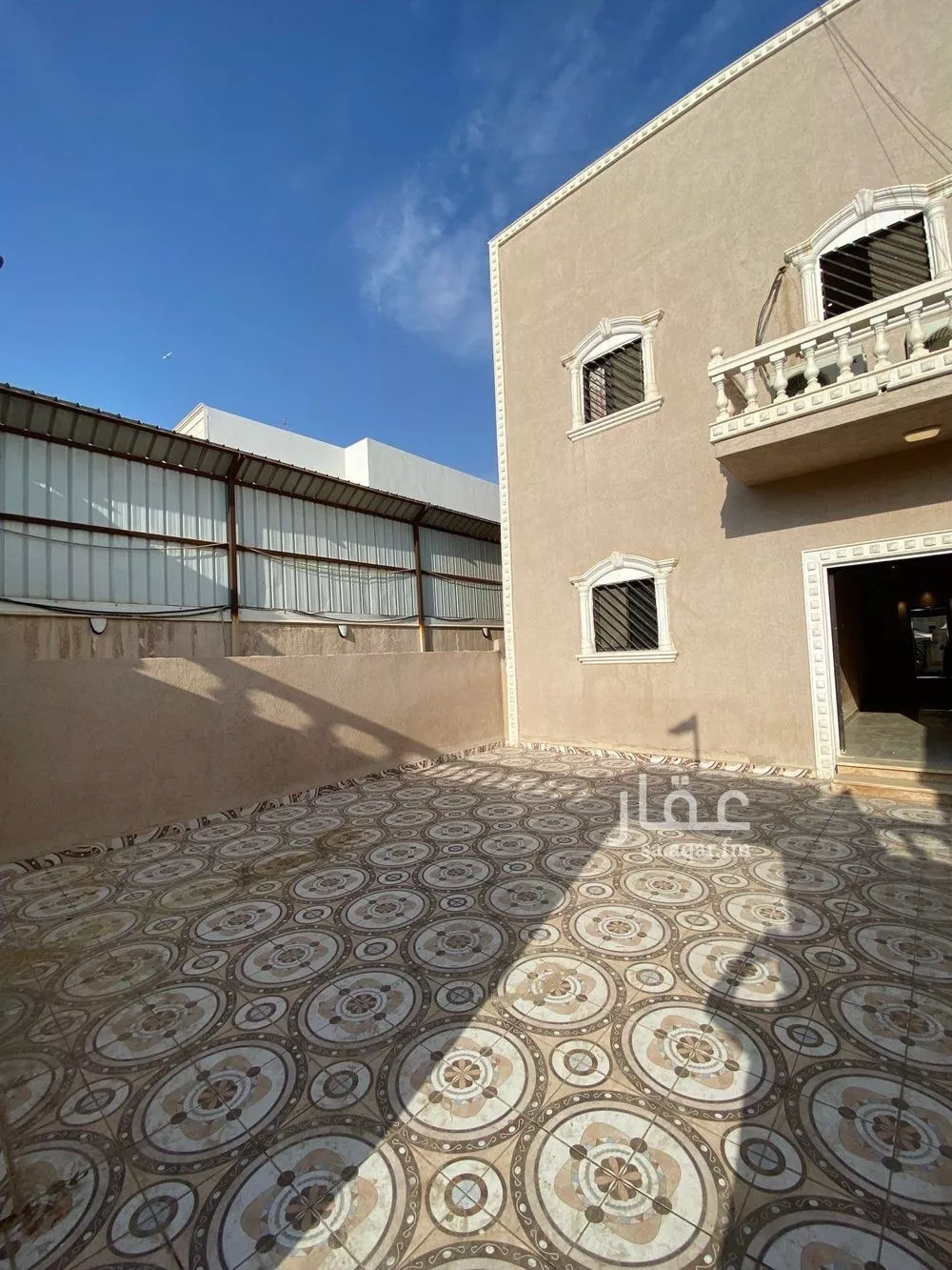 8 bedroom villa in Ishbiliyah 2