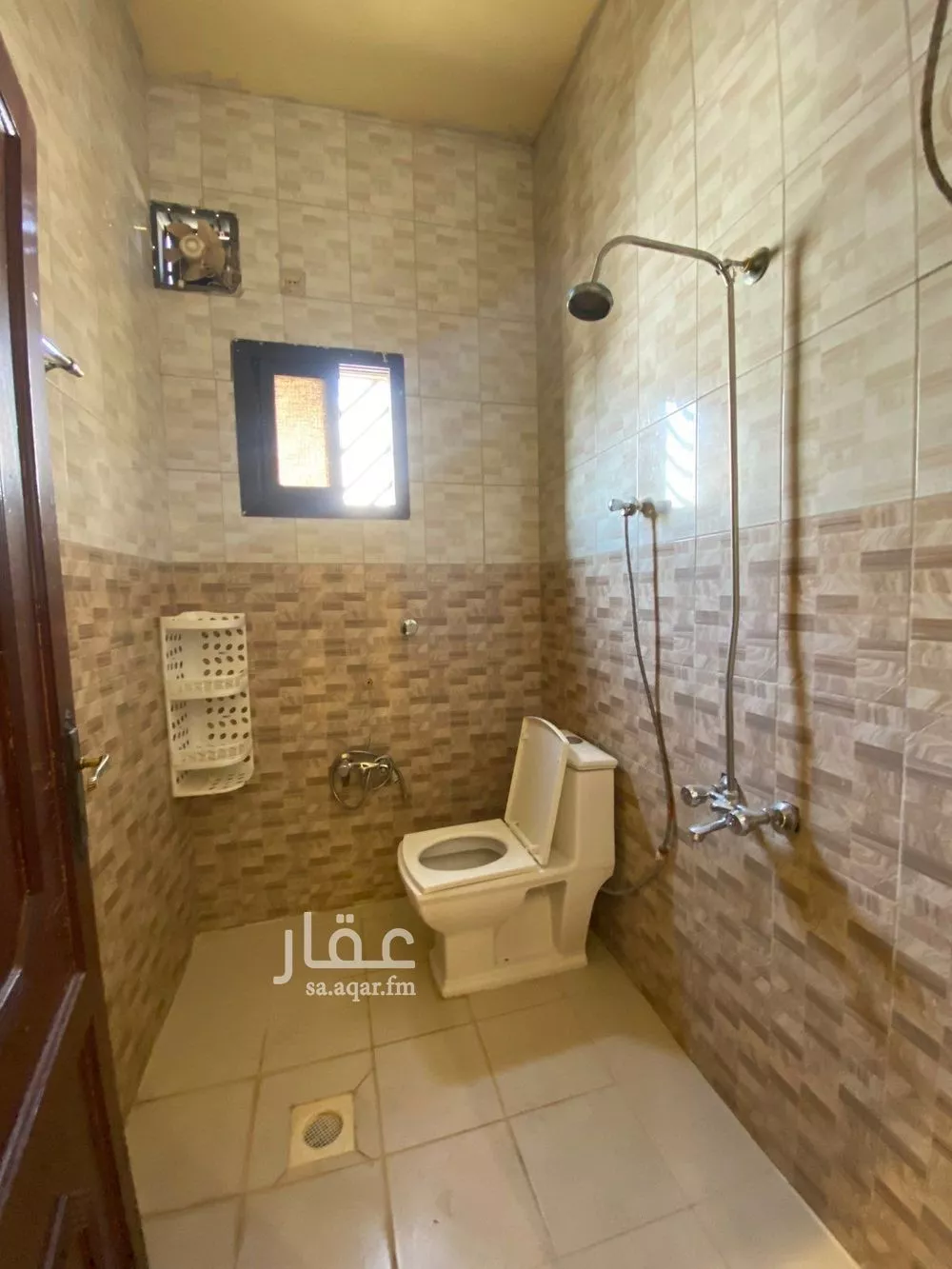 8 bedroom villa in Ishbiliyah 21