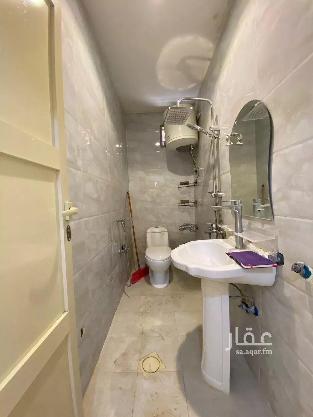 8 bedroom villa in Ishbiliyah 24
