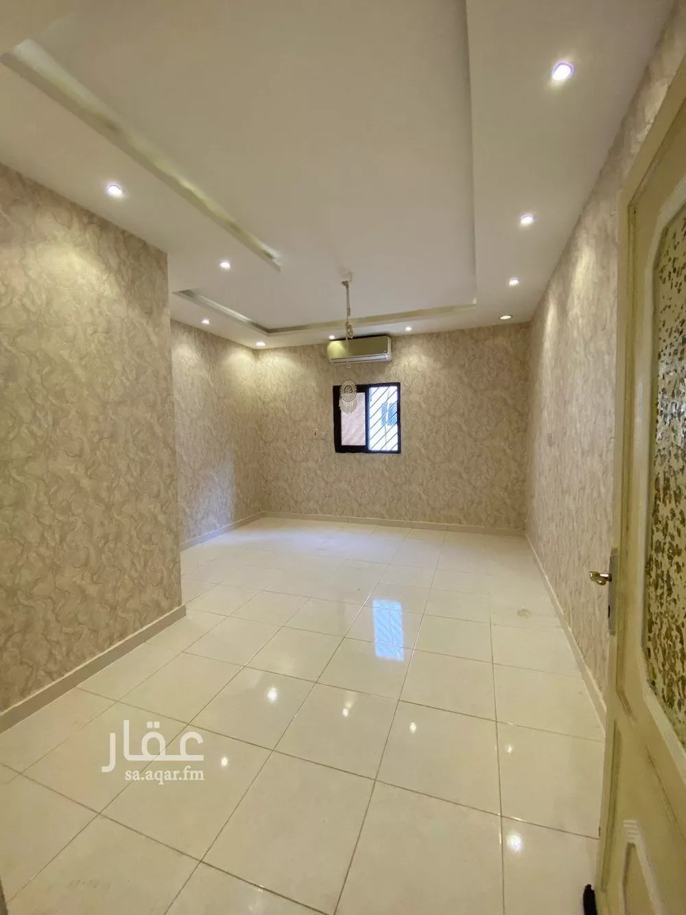 8 bedroom villa in Ishbiliyah 25