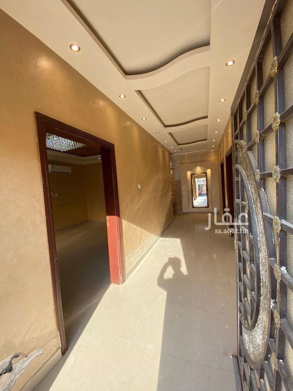 8 bedroom villa in Ishbiliyah 5