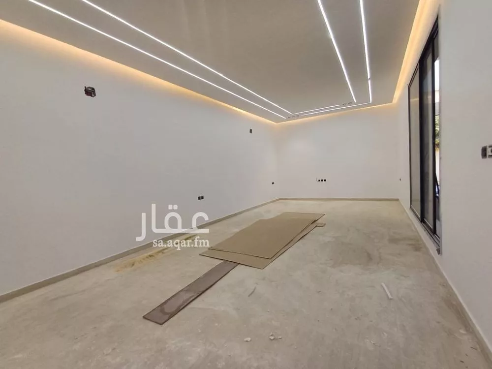 فيلا 6 غرف في النظيم 11