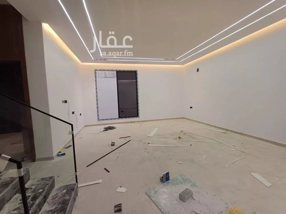 فيلا 6 غرف في النظيم 14