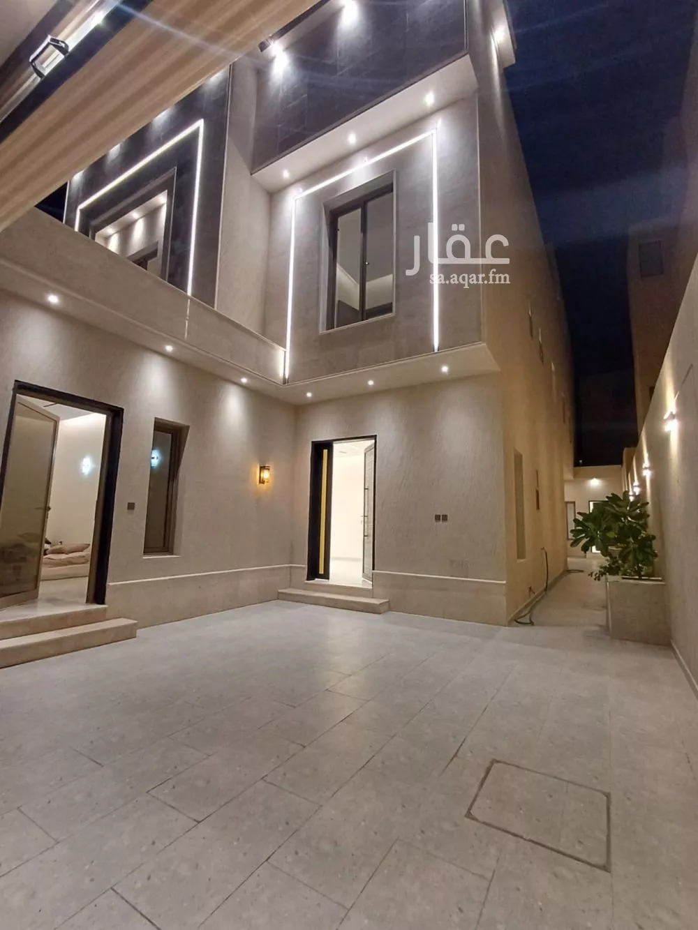 7 bedroom villa in Al Rimal 8