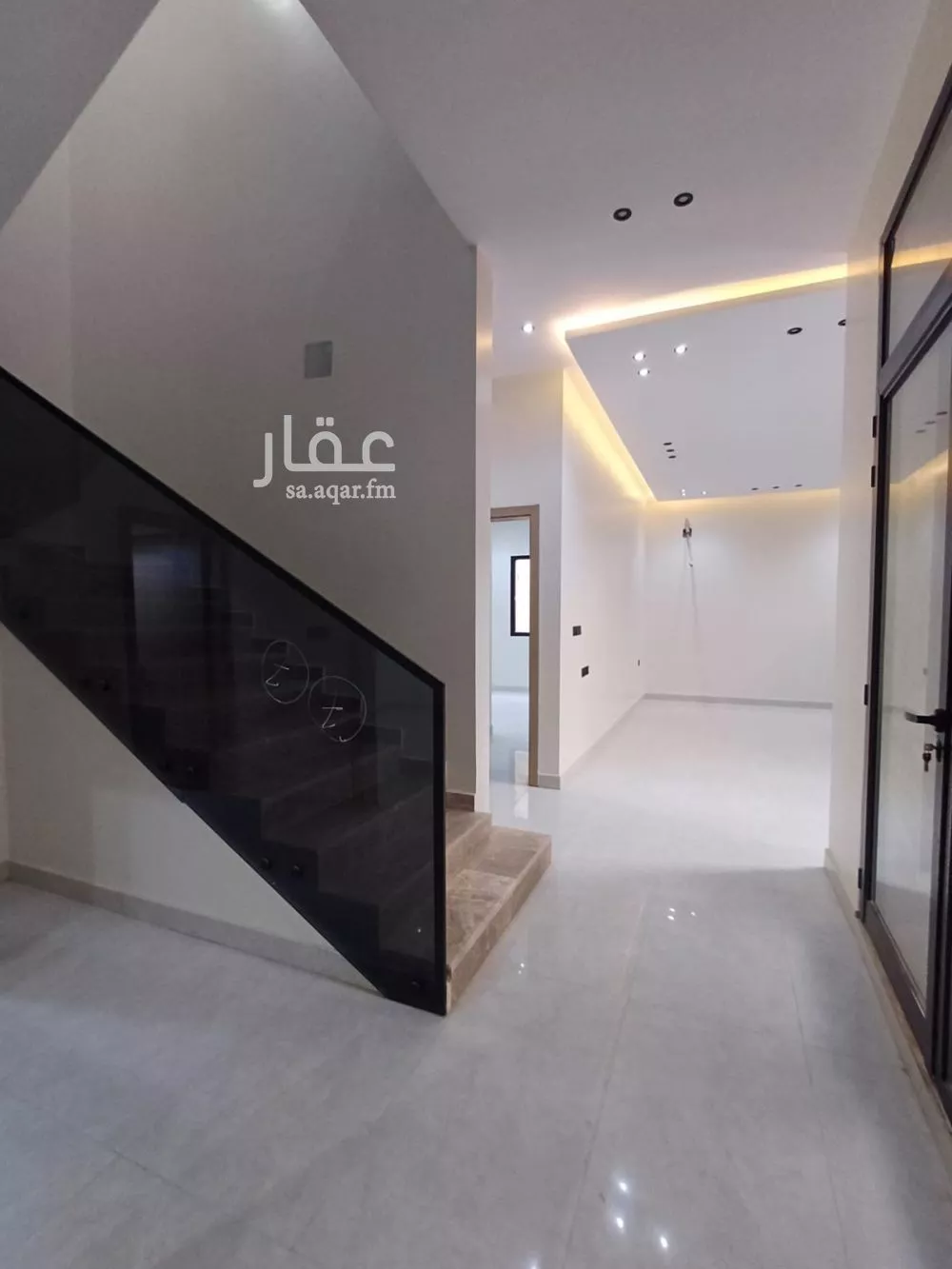 فيلا 6 غرف في الرمال 8