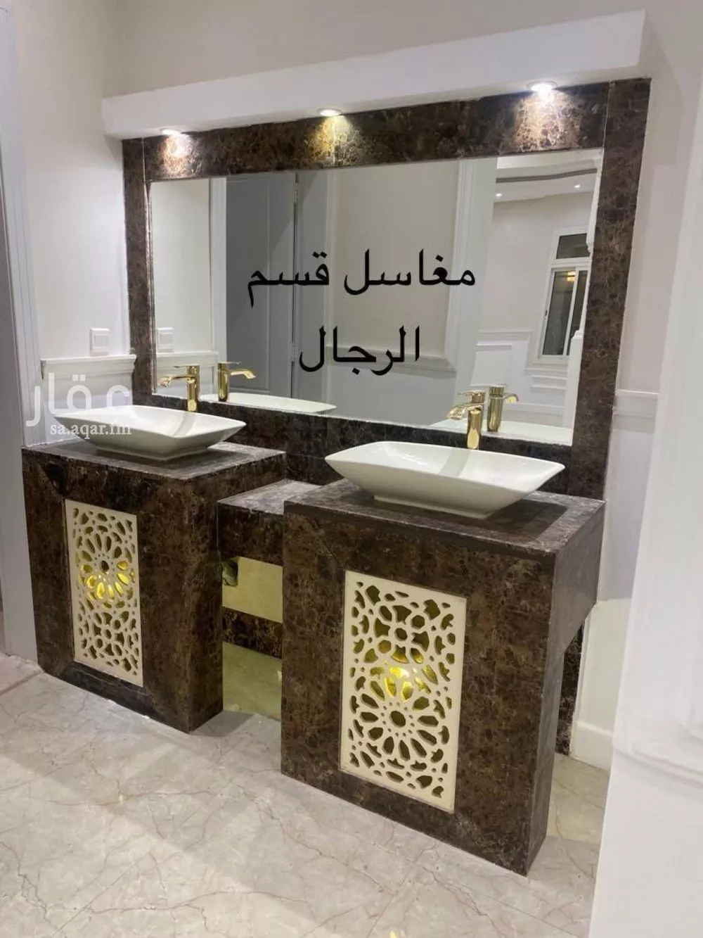 فيلا 7 غرف في الياسمين 2