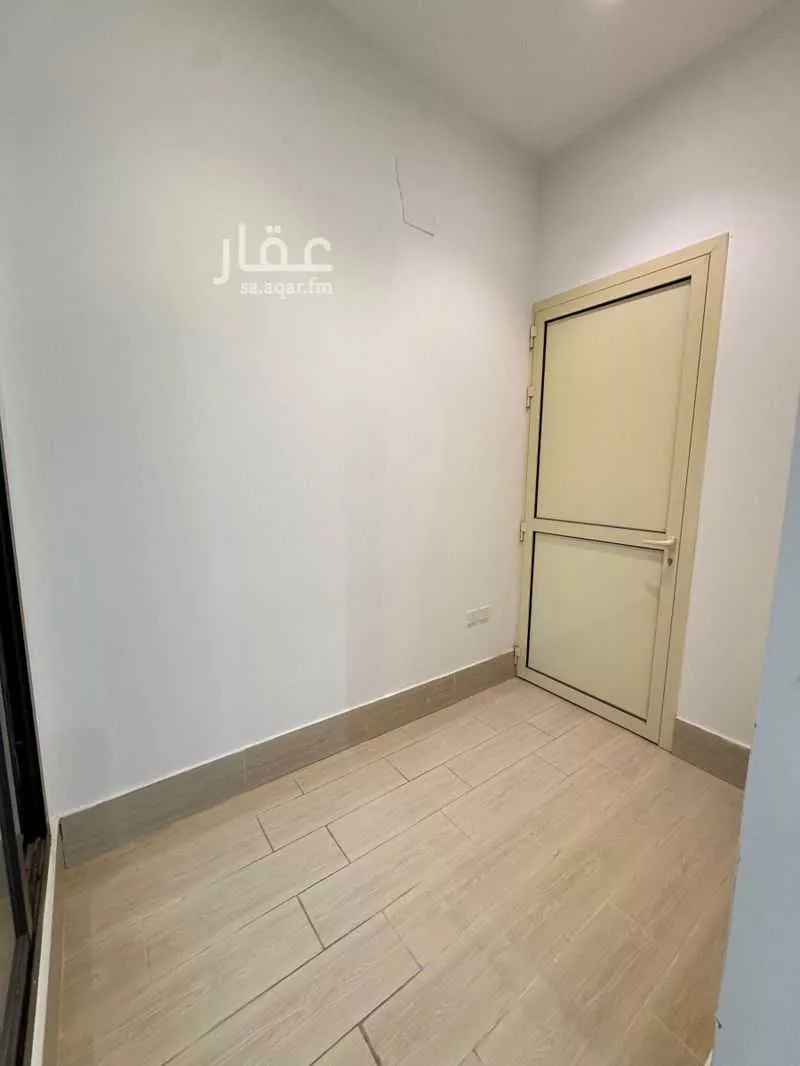 4 bedroom villa in Al Aridh 10