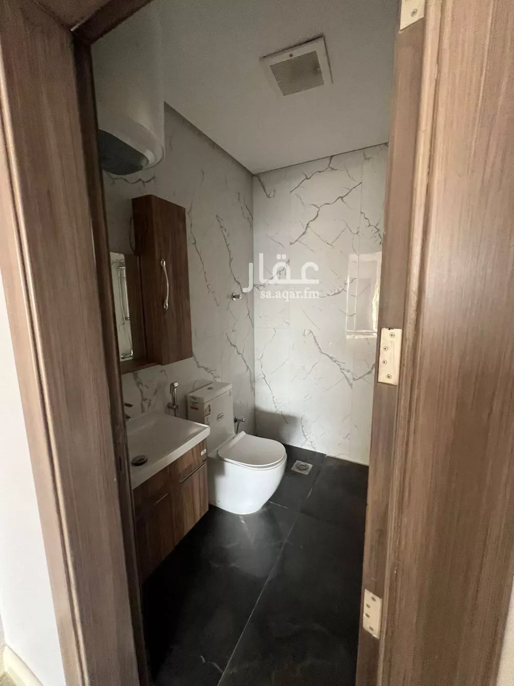 فيلا 4 غرف في المهدية 7