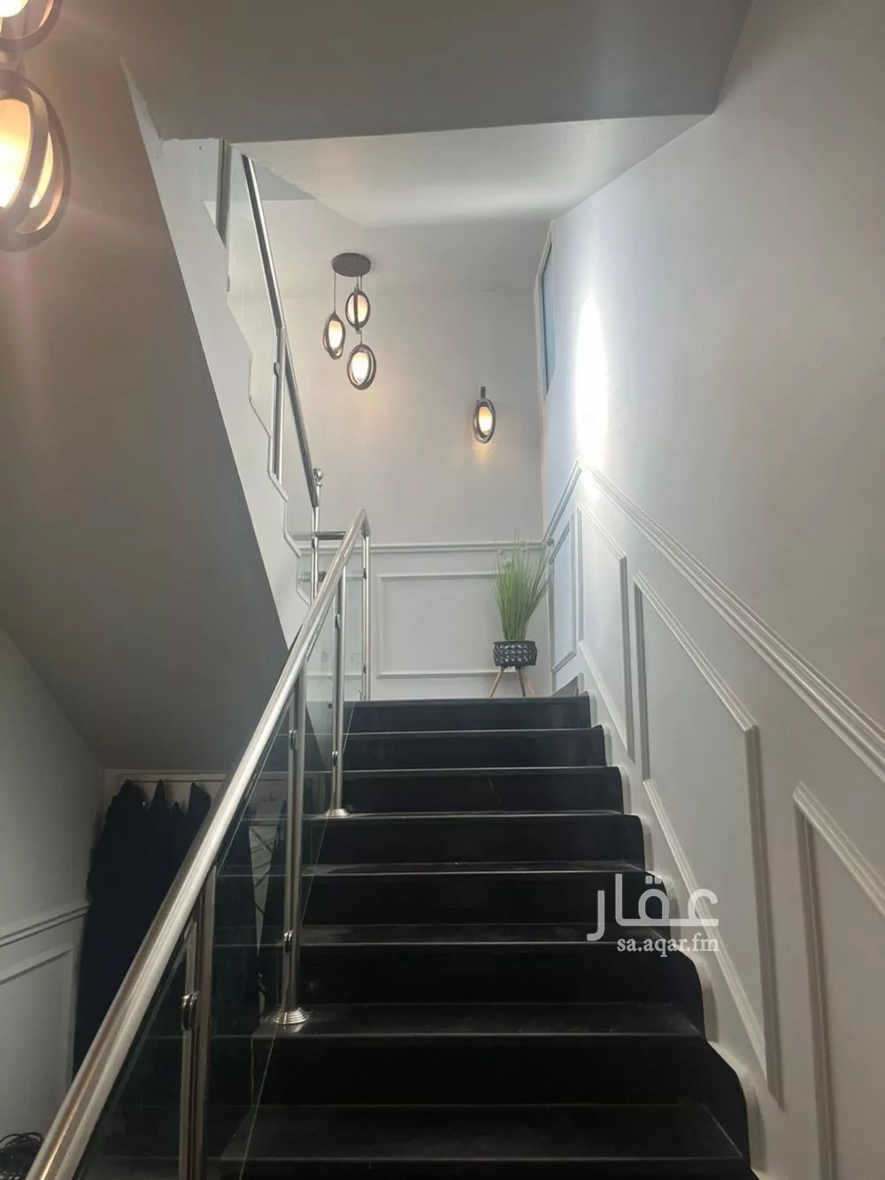 5 bedroom villa in Al Hazm 8
