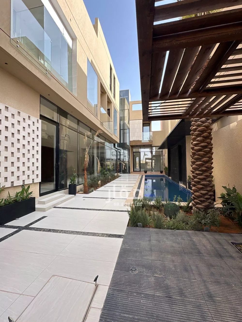 6 bedroom villa in Al Mahdiyyah 2