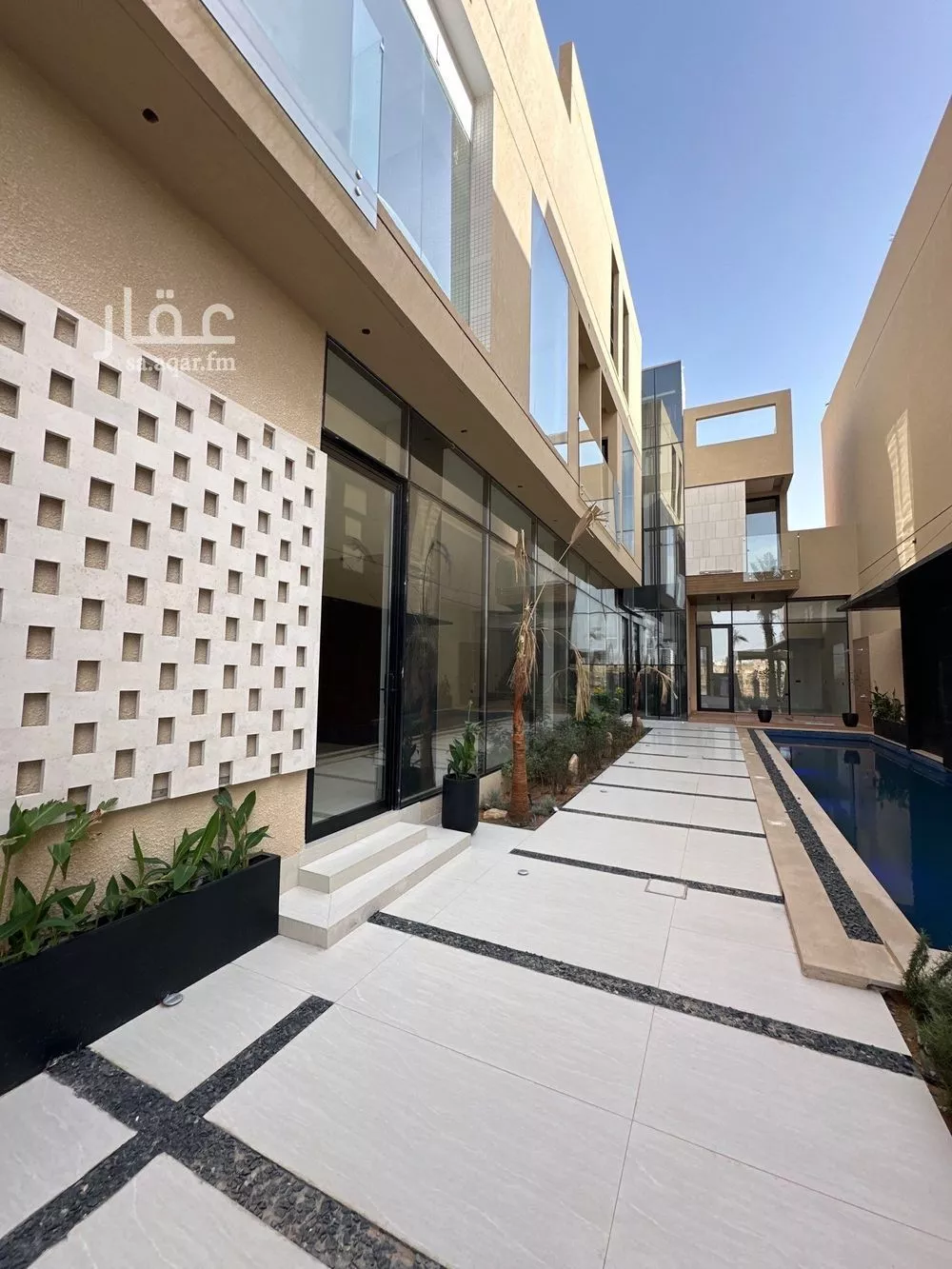 6 bedroom villa in Al Mahdiyyah 3