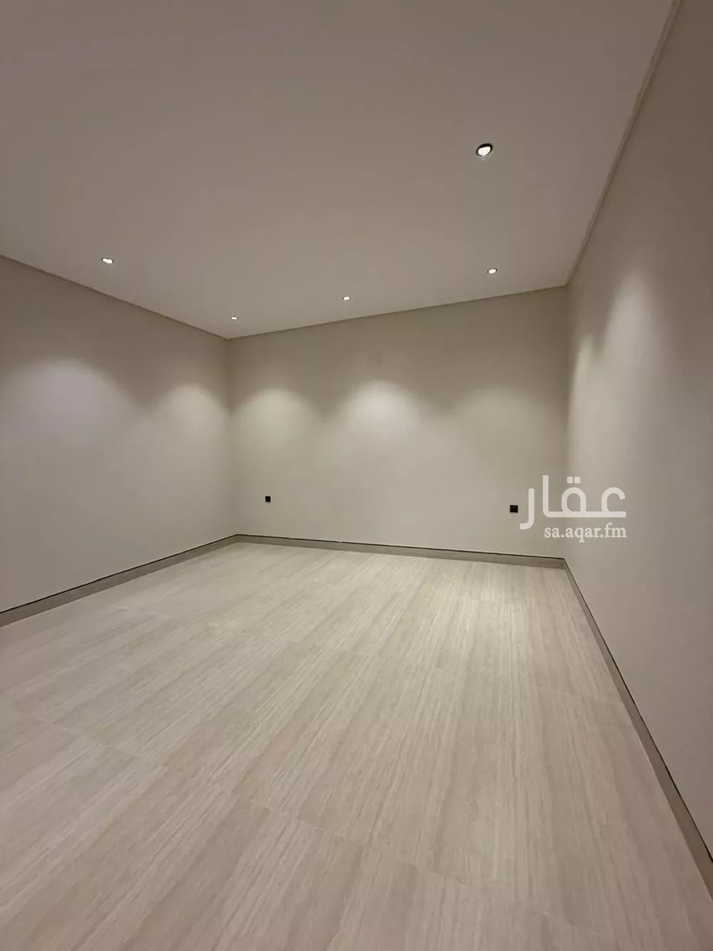 6 bedroom villa in Al Mahdiyyah 24