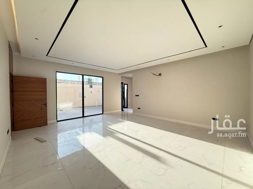 5 bedroom villa in Al Mahdiyyah 13