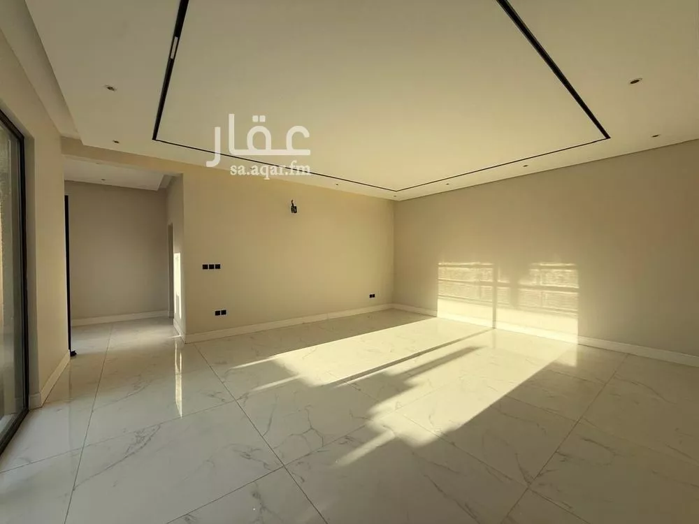 5 bedroom villa in Al Mahdiyyah 14