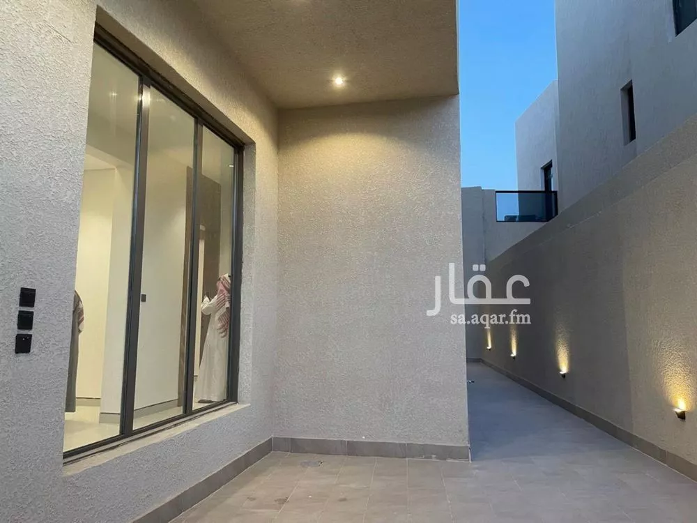 6 bedroom villa in Al Mahdiyyah 17