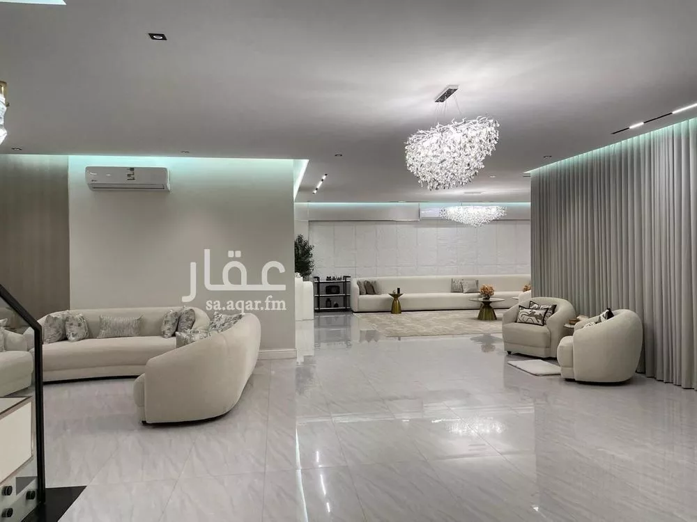 5 bedroom villa in Al Mahdiyyah 8