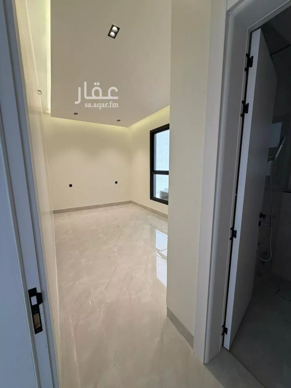 5 bedroom villa in Al Mahdiyyah 4