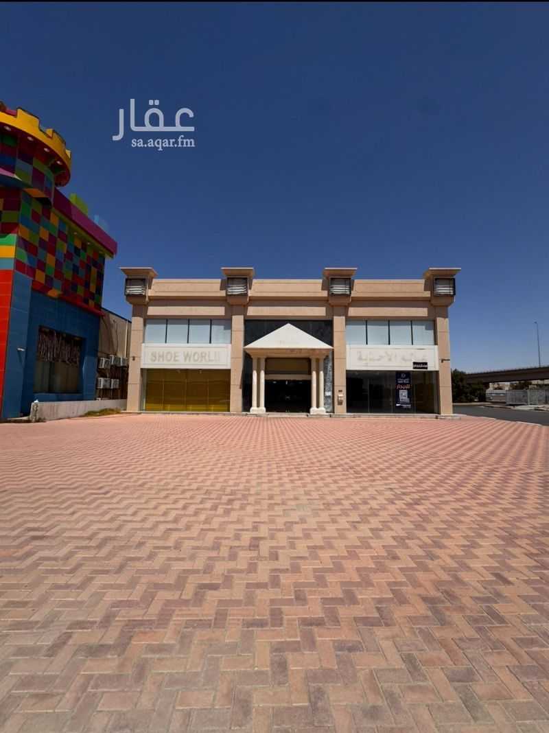 shop in Downtown, Al Ahsa 3