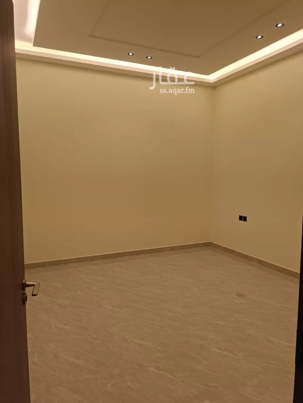 5 bedroom apartment in Badr 4