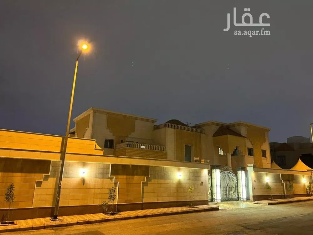 فيلا 8 غرف في القدس 11