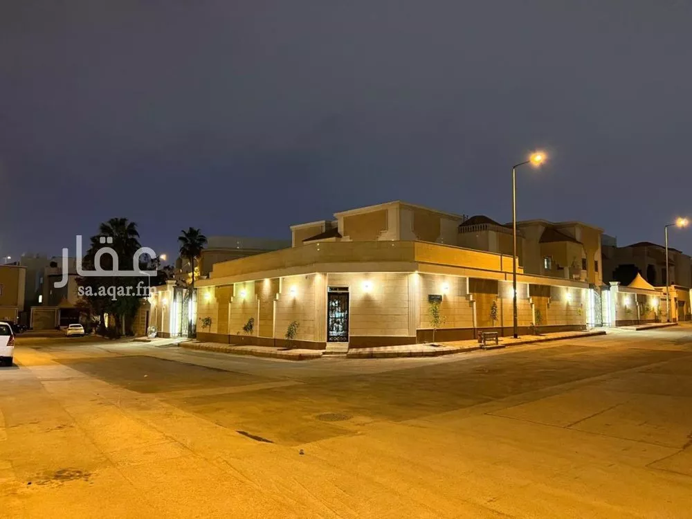 8 bedroom villa in Al Quds 9