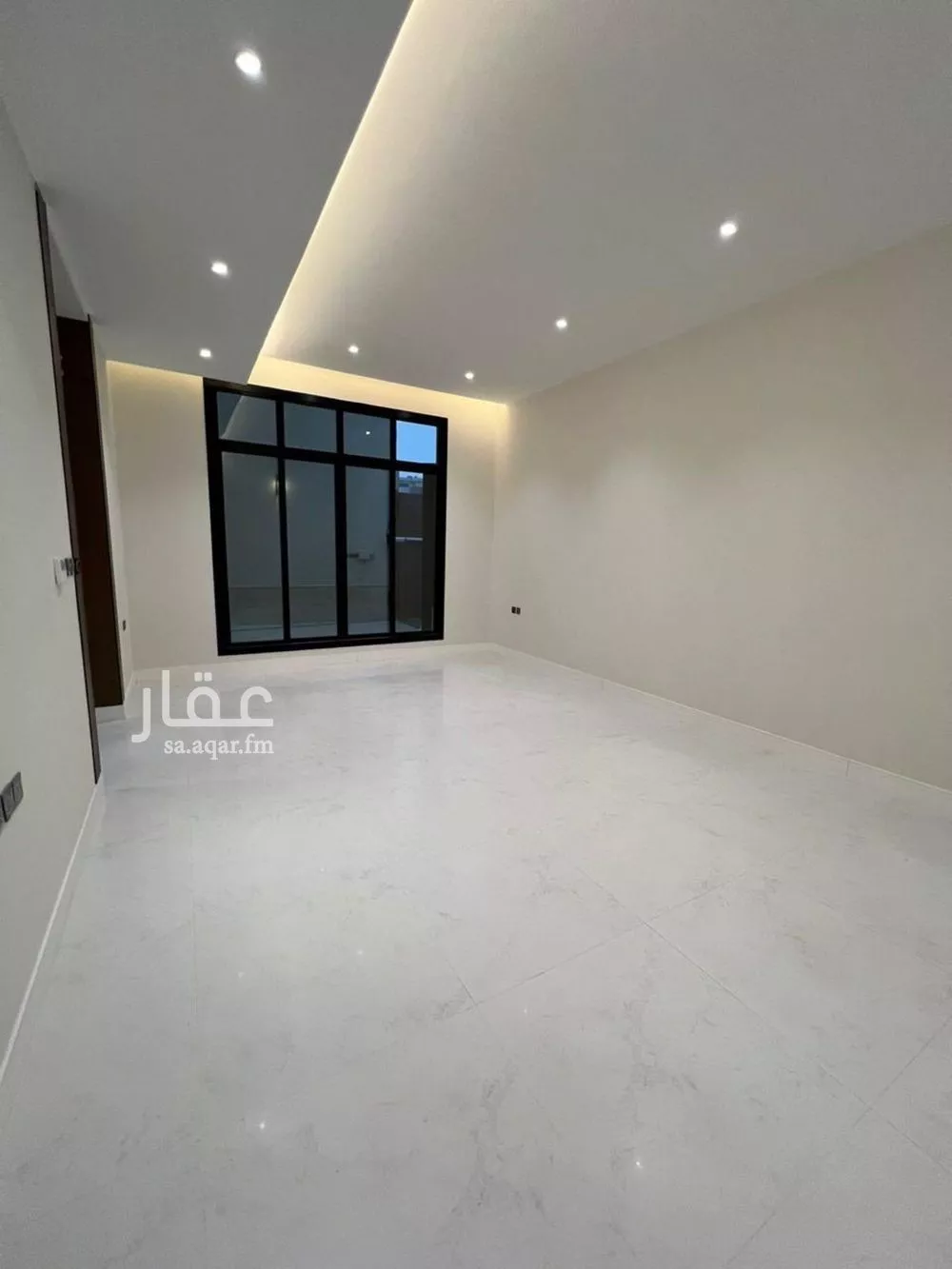 6 bedroom villa in Al Mahdiyyah 24