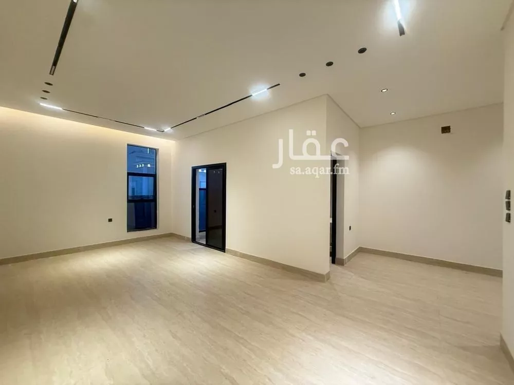 5 bedroom villa in Al Mahdiyyah 11