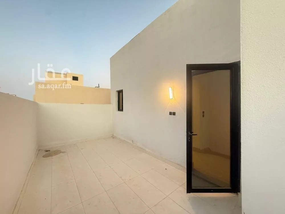 5 bedroom villa in Al Mahdiyyah 14