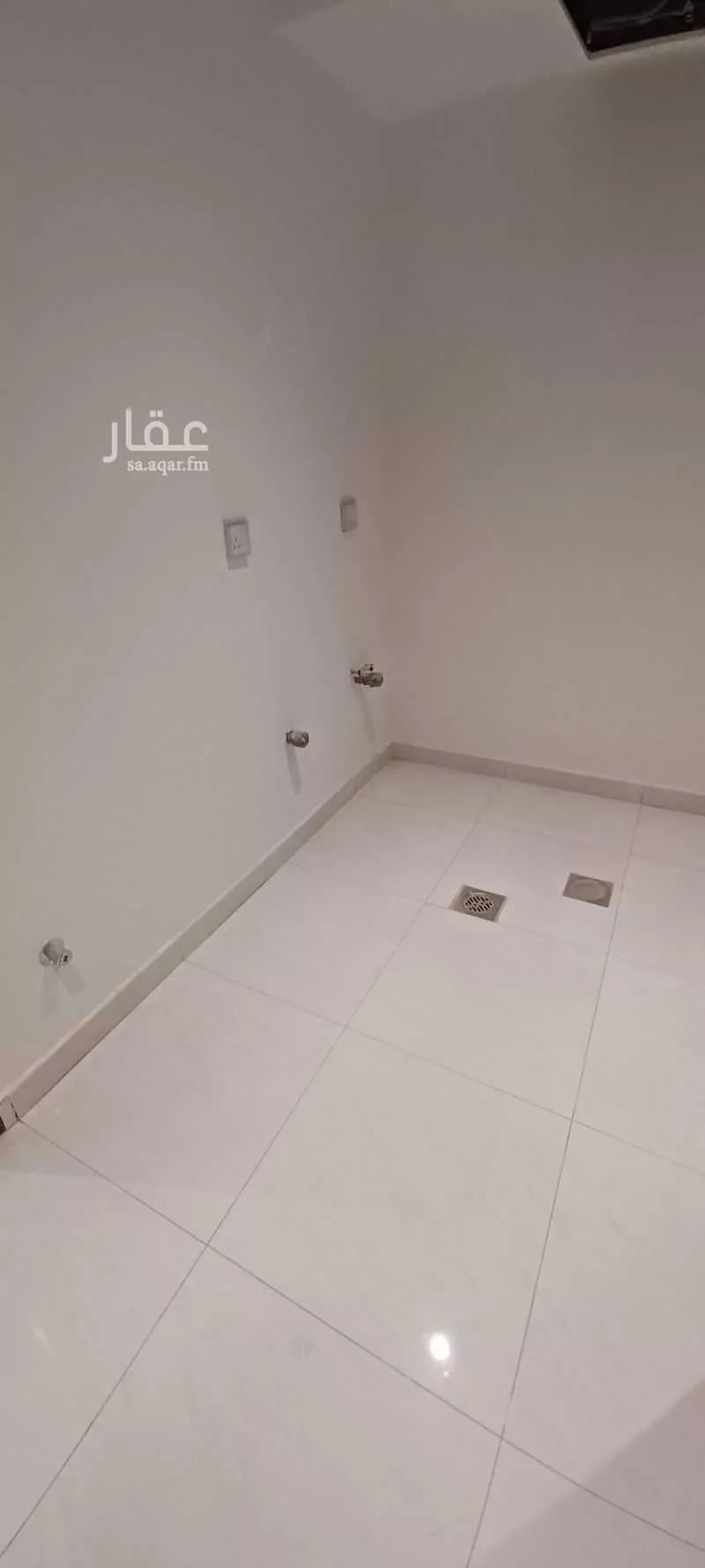 فيلا 7 غرف في الجنادرية 21