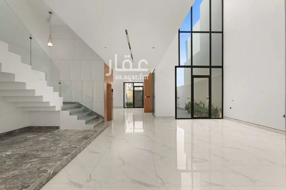 4 bedroom villa in Al Narjis 11
