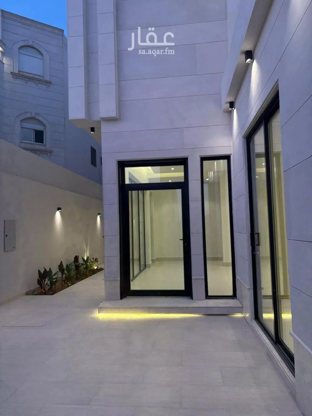 6 bedroom villa in Al Mahdiyyah 3