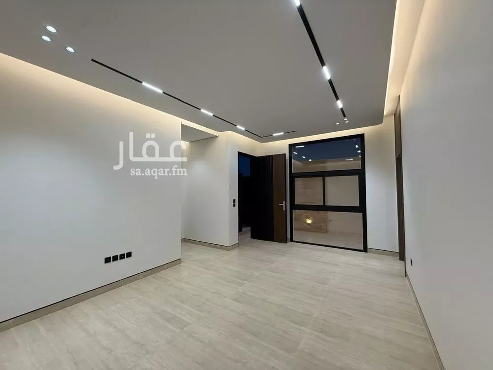 6 bedroom villa in Al Mahdiyyah 12