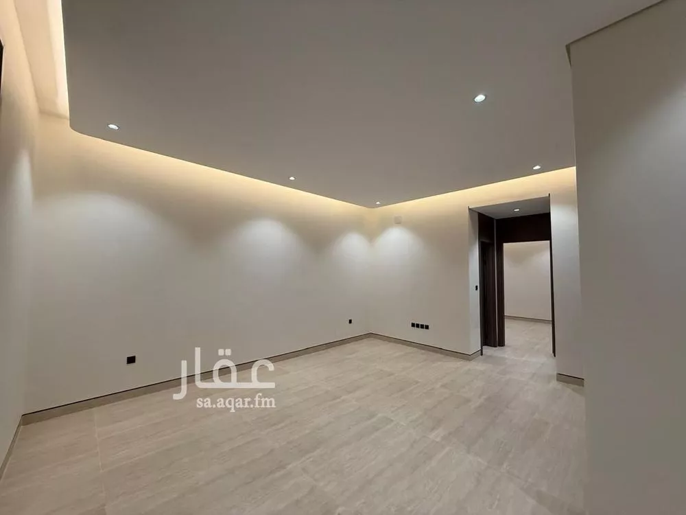 6 bedroom villa in Al Mahdiyyah 15