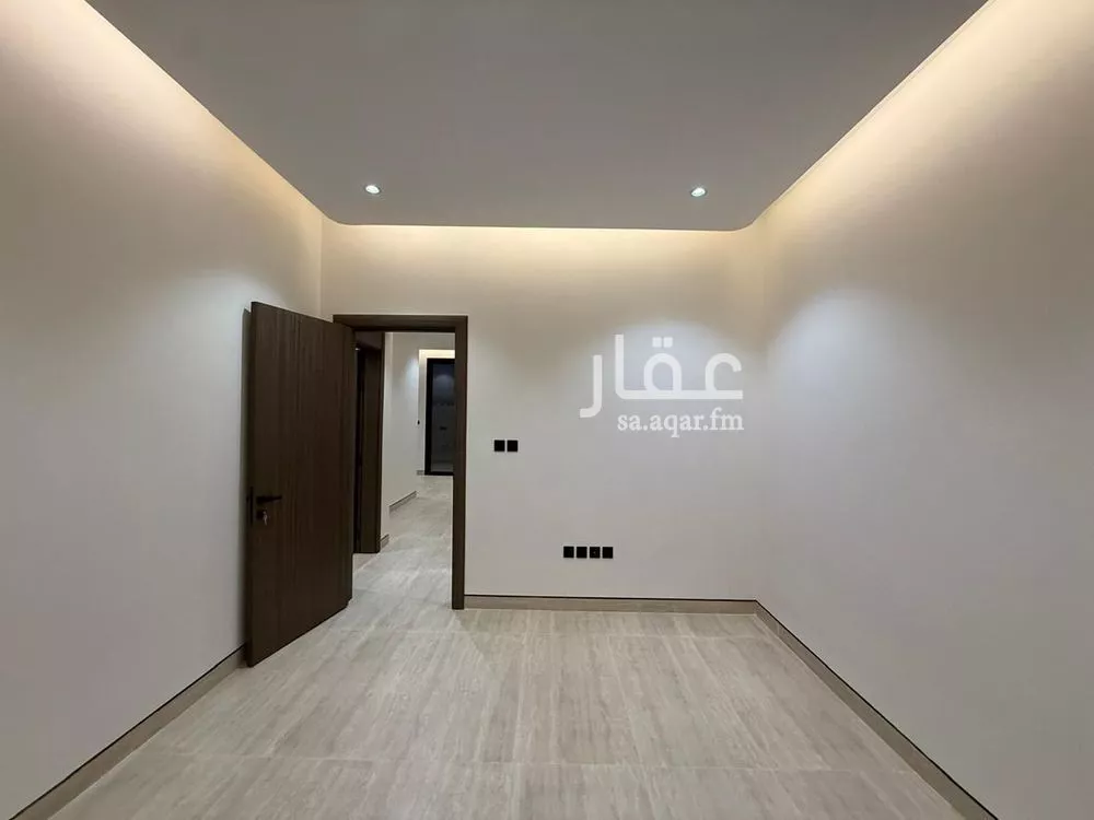 6 bedroom villa in Al Mahdiyyah 18