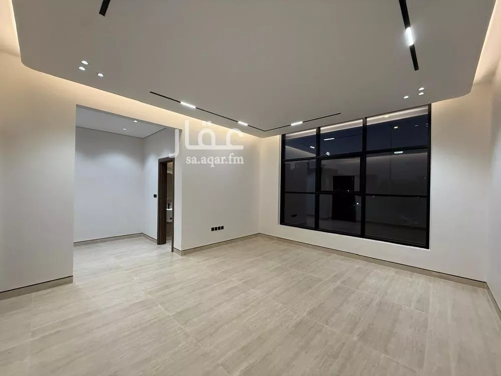 6 bedroom villa in Al Mahdiyyah 3