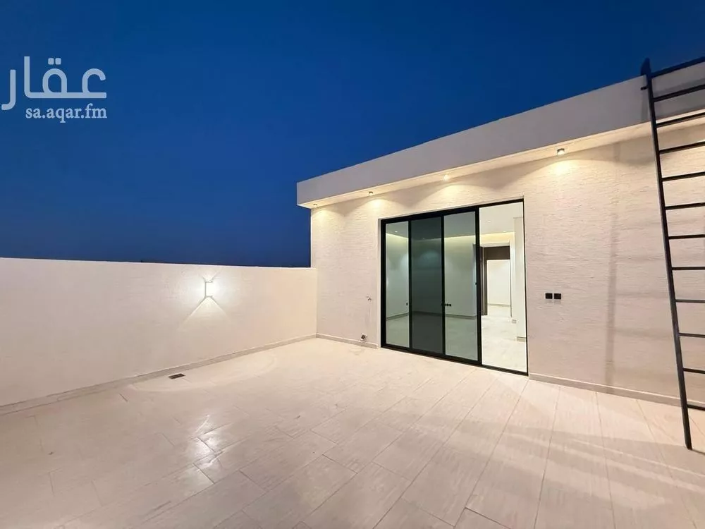 6 bedroom villa in Al Mahdiyyah 23