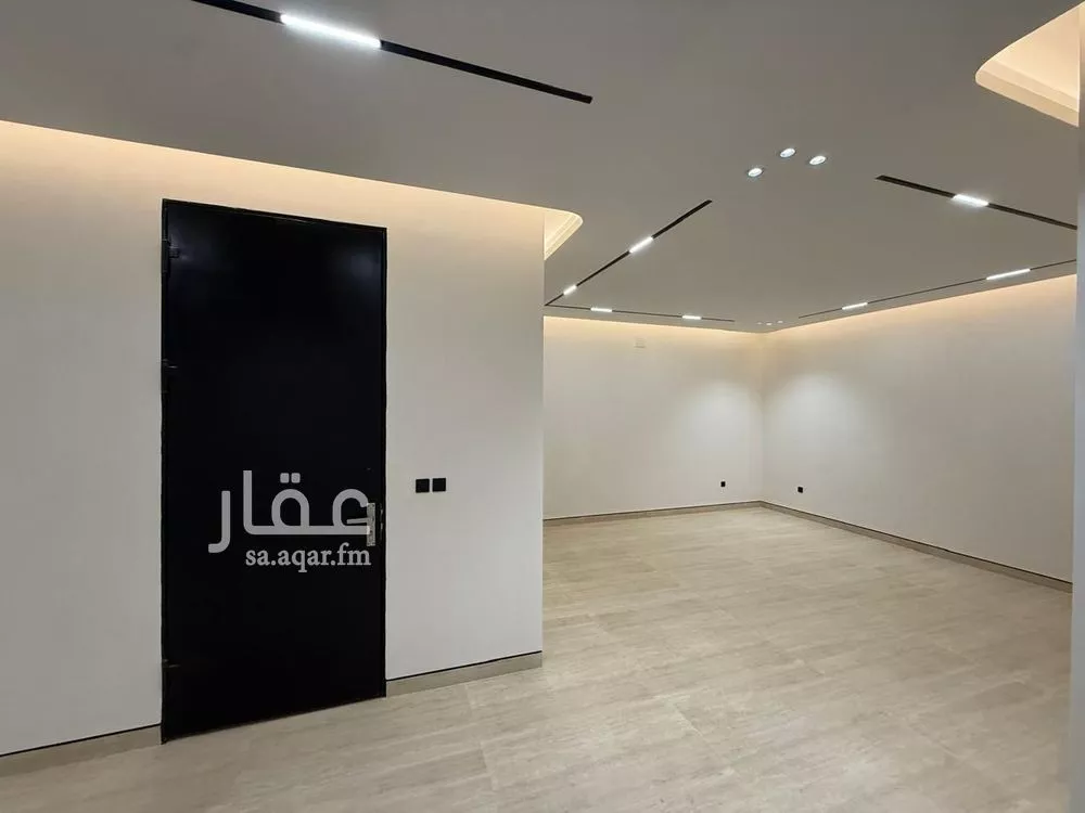 6 bedroom villa in Al Mahdiyyah 10