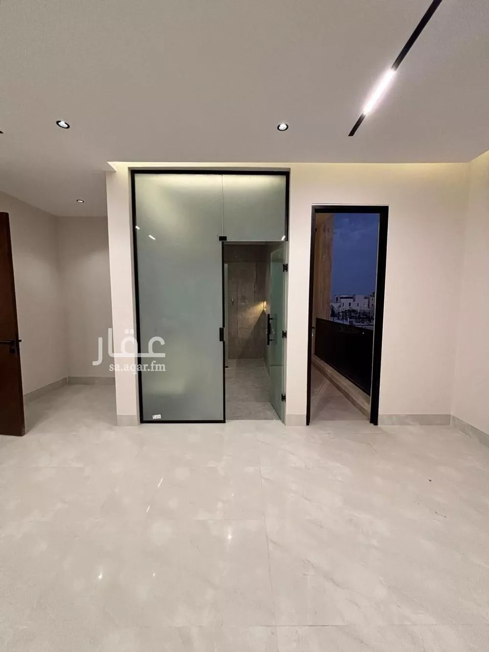 5 bedroom villa in Al Mahdiyyah 27