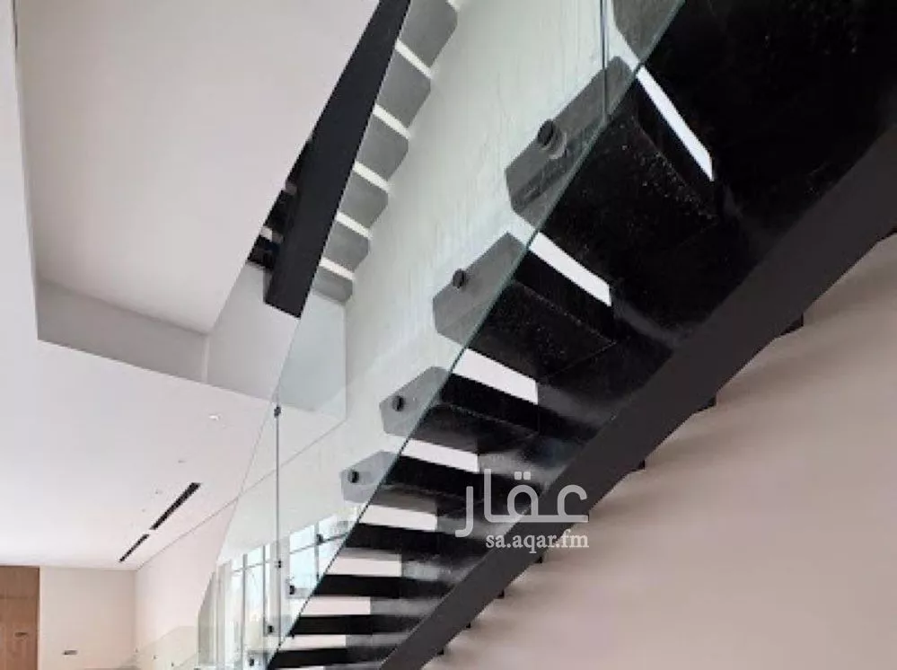 6 bedroom villa in Al Mahdiyyah 12