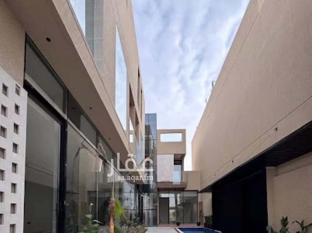 6 bedroom villa in Al Mahdiyyah 13