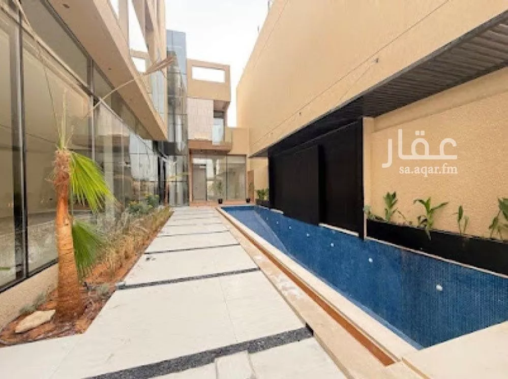 6 bedroom villa in Al Mahdiyyah 18
