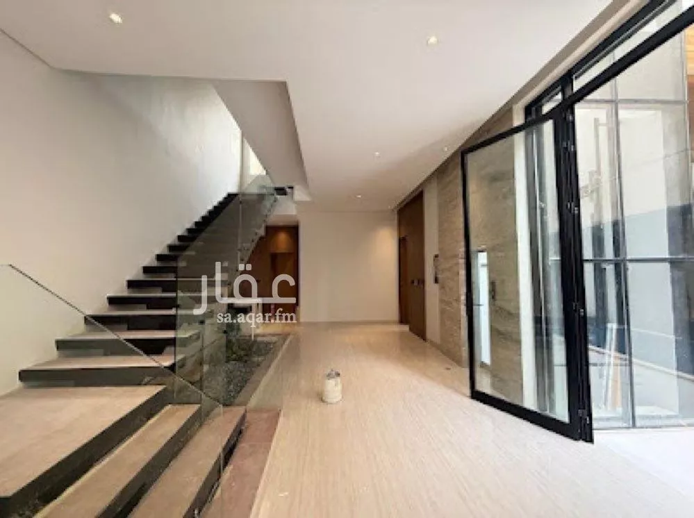 6 bedroom villa in Al Mahdiyyah 20