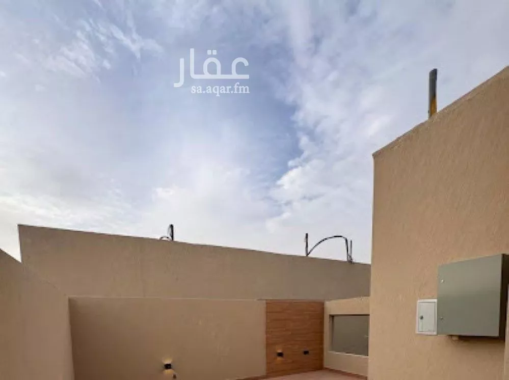 6 bedroom villa in Al Mahdiyyah 3