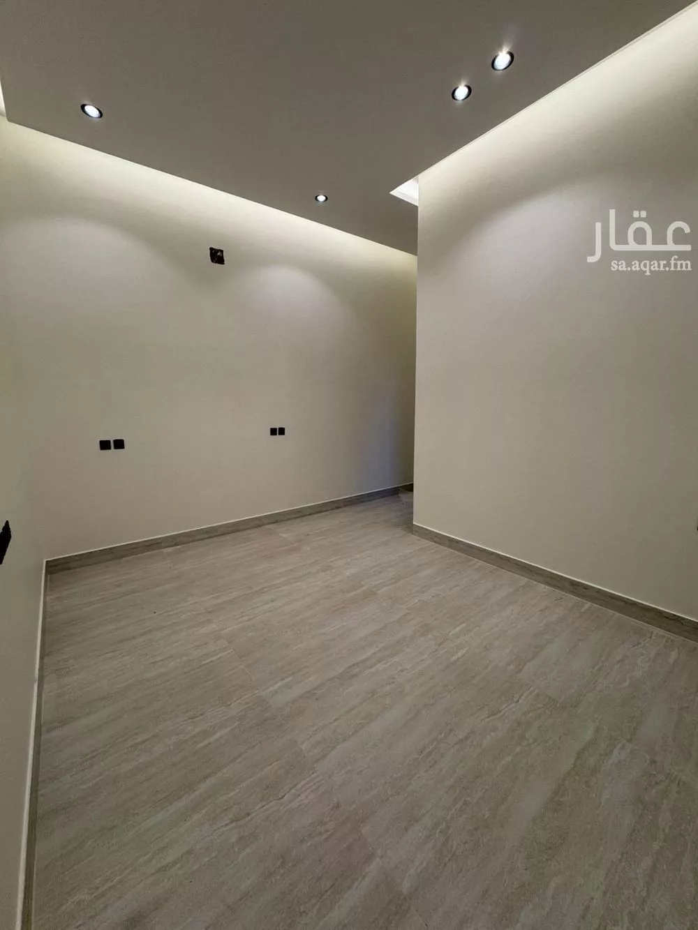 فيلا 5 غرف في المهدية 10