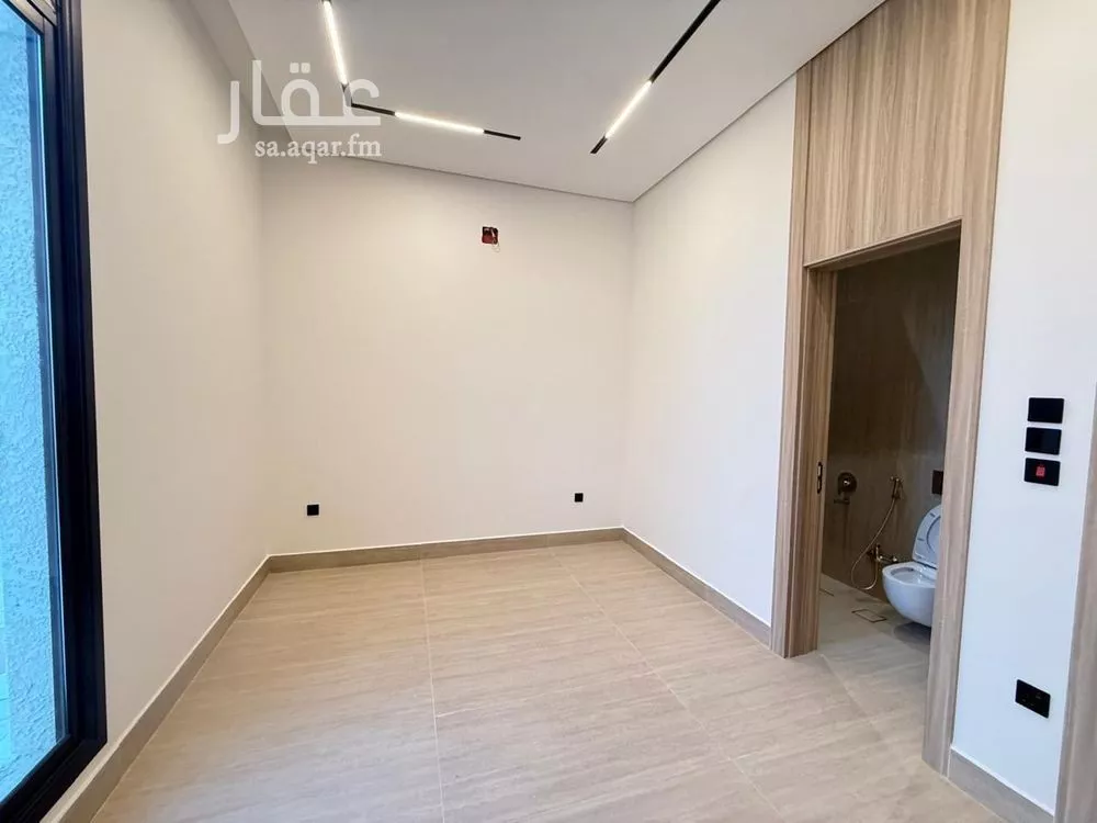 6 bedroom villa in Al Mahdiyyah 19