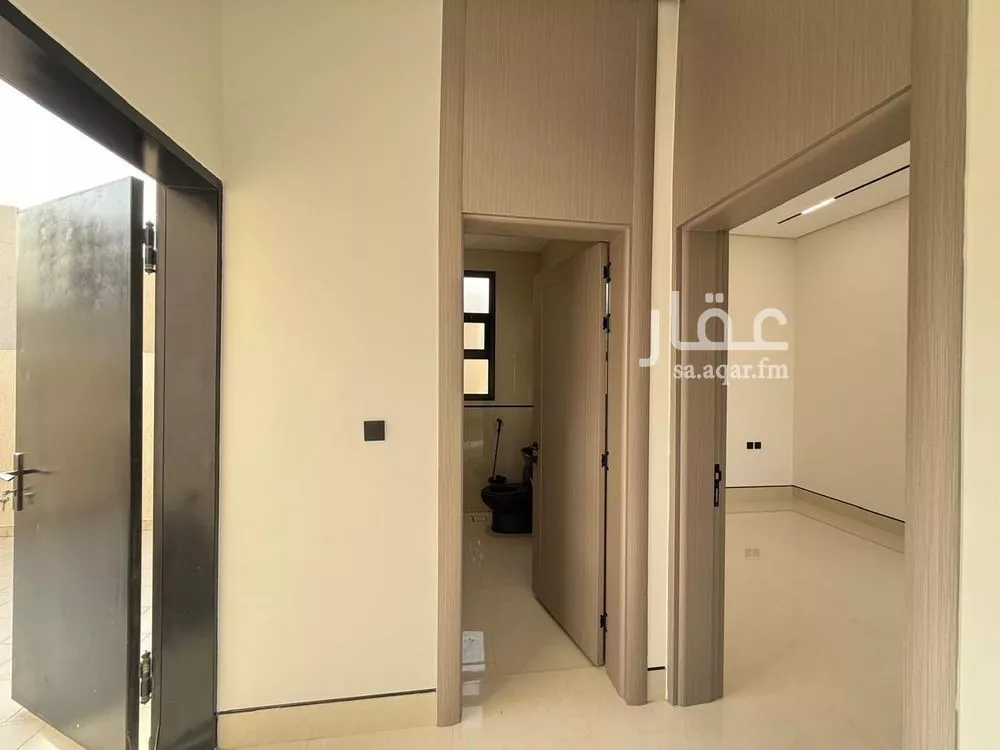 5 bedroom villa in Al Mahdiyyah 20