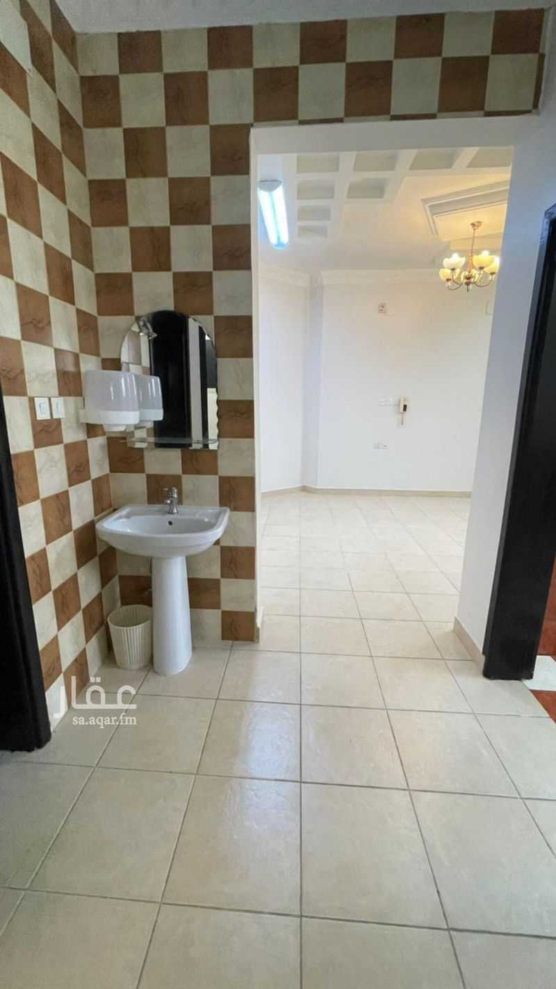 4 bedroom apartment in Al Fayziyyah, Qassim Region 6
